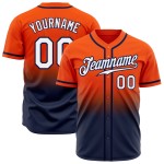 Maillot de baseball personnalisé blanc-bleu marine, mode authentique, dégradé orange Maillot de baseball personnalisé blanc-bleu marine, mode authentique, dégradé orange